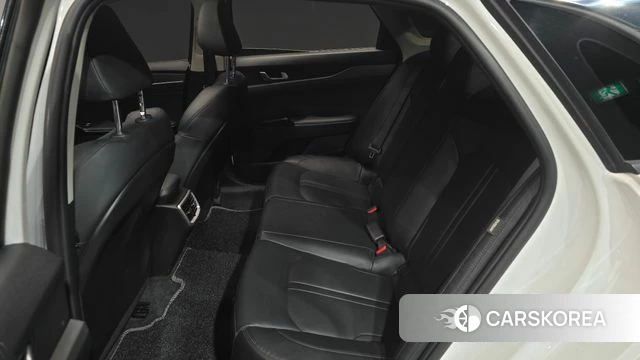 Kia K5 3rd generation 2022 Белый из Кореи, фото 2