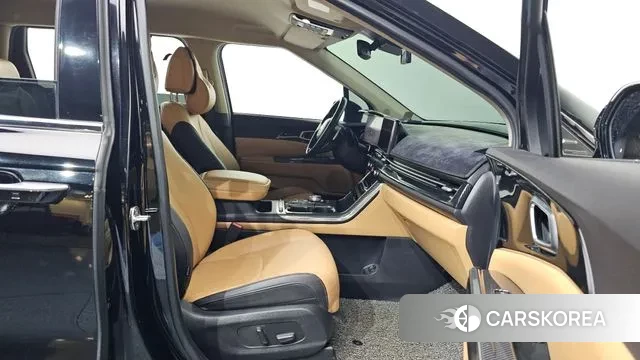 Kia Carnival 4th generation 2021 Черный из Кореи, фото 2