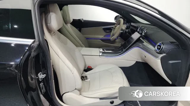 Mercedes-Benz CLE-Class C236 2025 Черный из Кореи, фото 2