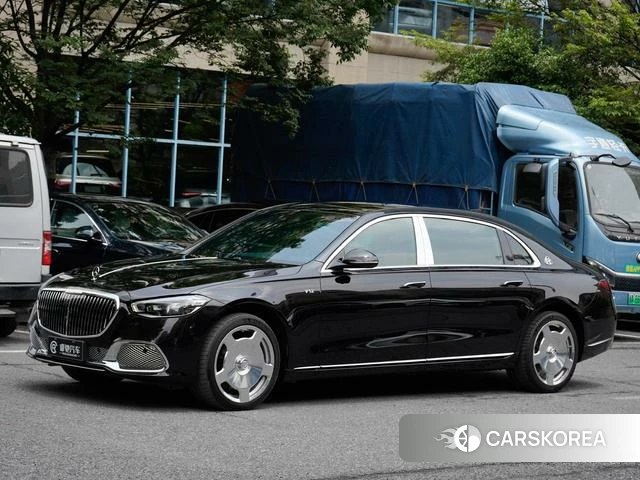 Mercedes-Benz Maybach S-class 2024 Черный из Китая, фото 2