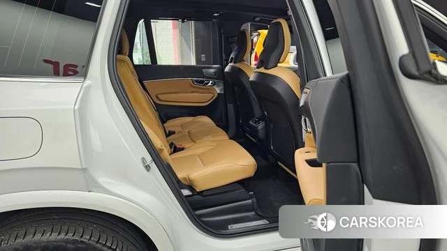 Volvo XC90 second Generation 2024 Белый из Кореи, фото 2