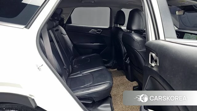 Kia Sportage 5th Generation 2021 Белый из Кореи, фото 2