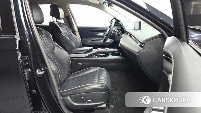 Genesis GV70 2021 Черный из Кореи, фото 2