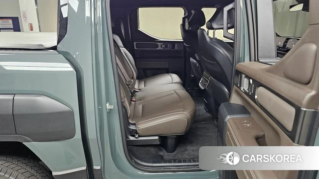 Kia Tasman 2025 Темно-зеленый из Кореи, фото 2