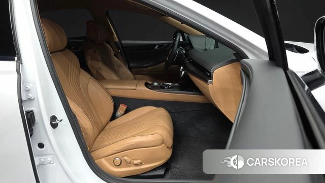 Genesis G80 (RG3) 2021 Белый из Кореи, фото 2