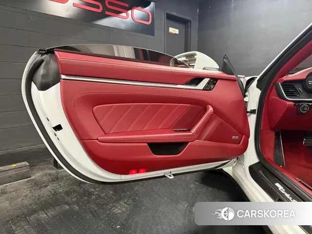 Porsche 911(992) 2021 Белый из Кореи, фото 2