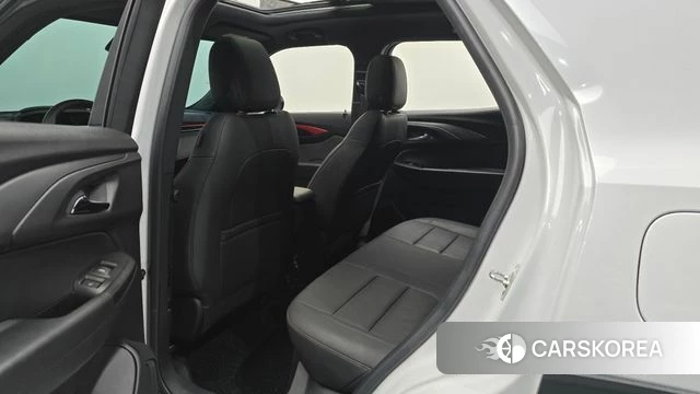 Chevrolet (GM Daewoo) The New Trail Blazer 2023 Белый из Кореи, фото 2