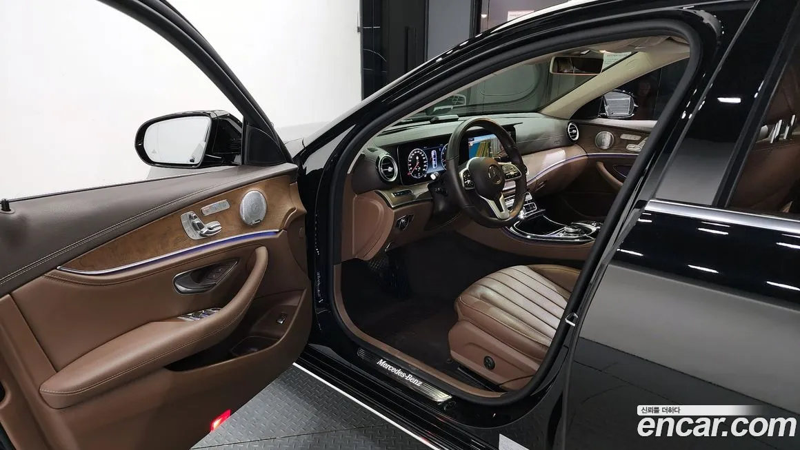 Mercedes-Benz E-Class W213 2020 из Кореи, фото 2