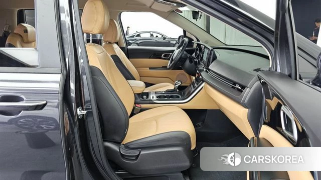 Kia Carnival 4th generation 2022 Серый из Кореи, фото 2