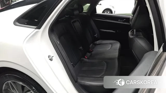 Kia K5 Hybrid 3rd Generation 2022 Белый из Кореи, фото 2