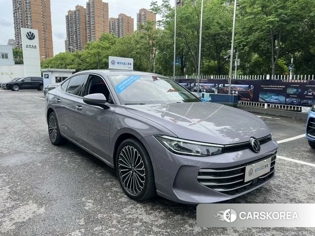 Volkswagen Passat 2024 Фиолетовый из Китая, фото 2