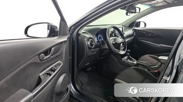 Hyundai Kona 2020 Серый из Кореи, фото 2