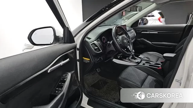 Kia Seltos 2019 Белый из Кореи, фото 2