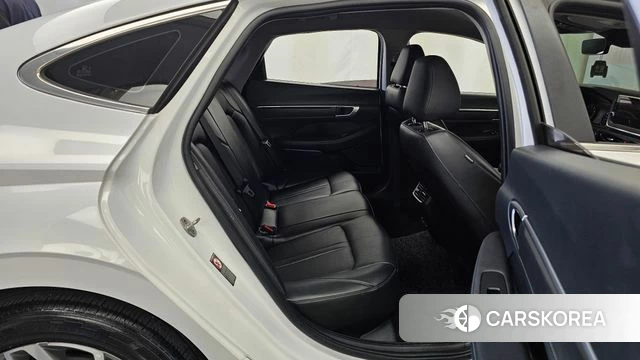 Hyundai Sonata (DN8) 2022 Белый из Кореи, фото 2