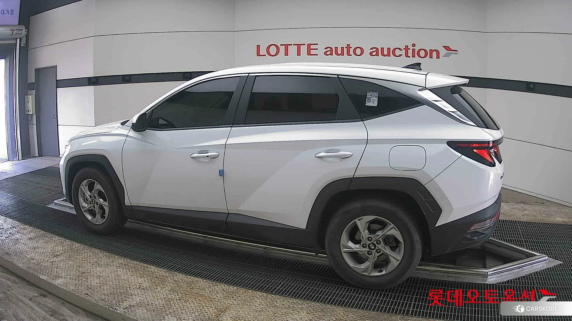 Hyundai Tucson 2022 Creamy White Pearl из Кореи, фото 2