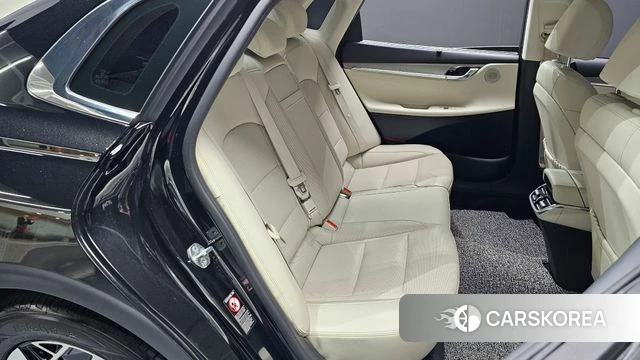 Hyundai The New Grandeur IG Hybrid 2022 Черный из Кореи, фото 2