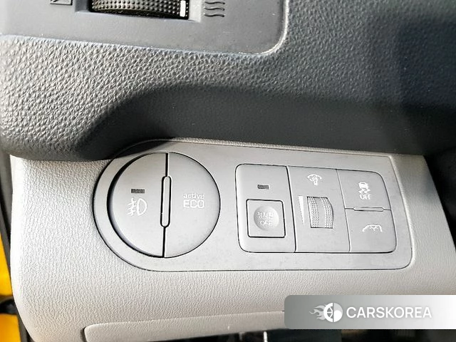 Hyundai The New Grand Starex 2019 Желтый из Кореи, фото 2