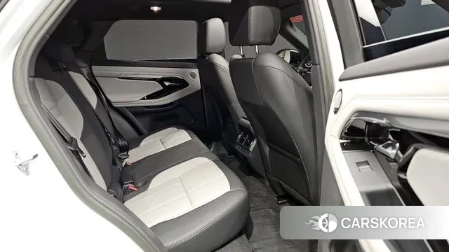 Land Rover Range Rover Evoque 2nd Generation 2023 Белый из Кореи, фото 2