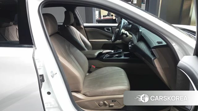 Kia K8 2021 Белый из Кореи, фото 2