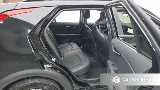 Kia Di Ol Nu Niro 2024 Черный из Кореи, фото 2