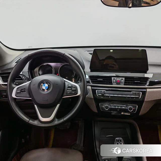 BMW X1 2022 Белый из Китая, фото 2