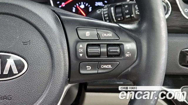 Kia The New Carnival 2018 Черный из Кореи, фото 2