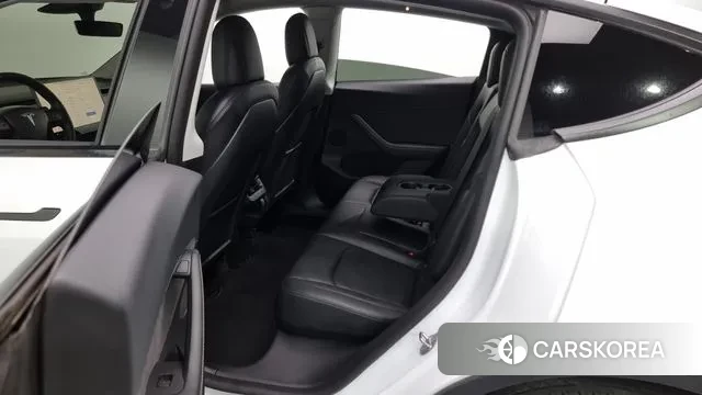 Tesla Model Y 2022 Белый из Кореи, фото 2