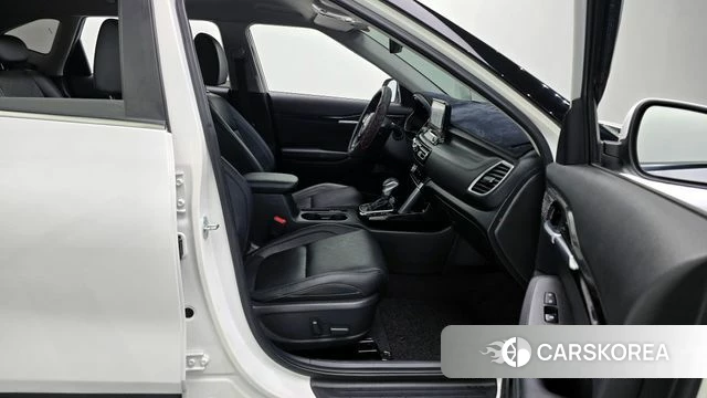 Kia Seltos 2020 Белый из Кореи, фото 2