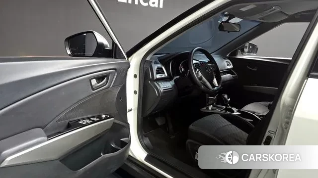 Ssangyong Tivoli Armor 2019 Белый из Кореи, фото 2