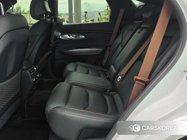 Genesis GV70 2021 Белый из Кореи, фото 2