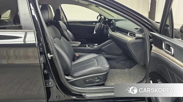 Kia K5 3rd generation 2022 Черный из Кореи, фото 2