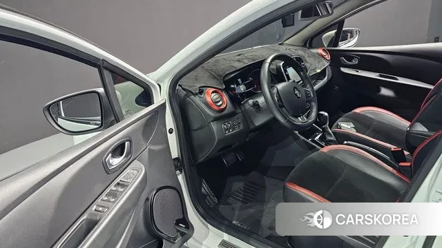 Renault Korea (Samsung) Clio 2018 Белый из Кореи, фото 2