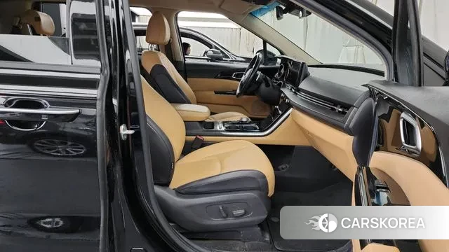 Kia Carnival 4th generation 2020 Черный из Кореи, фото 2