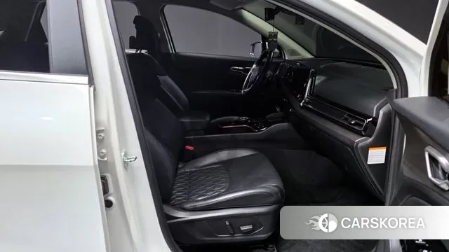 Kia Sportage 5th Generation Hybrid 2022 Белый из Кореи, фото 2