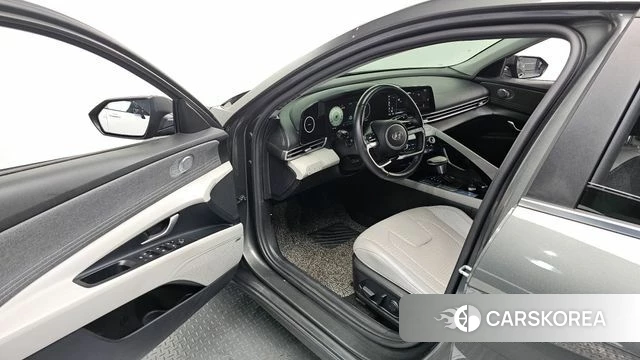 Hyundai Avante (CN7) 2021 Серый из Кореи, фото 2