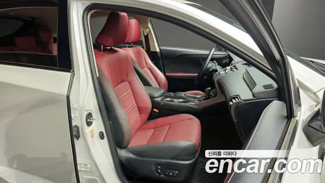 Lexus NX300 2019 Белый из Кореи, фото 2