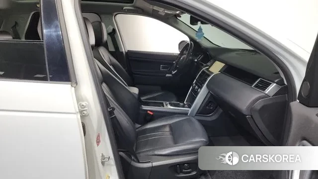 Land Rover Discovery Sports 2018 Белый из Кореи, фото 2