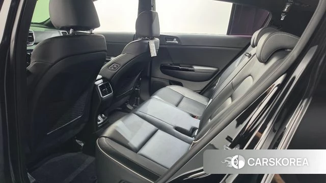 Kia Sportage The Bold 2021 Черный из Кореи, фото 2