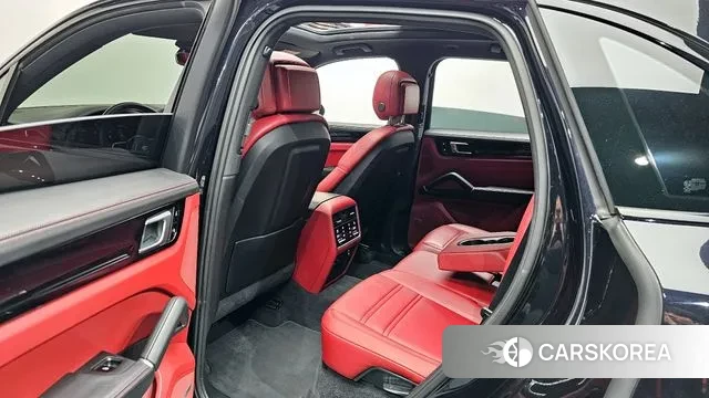 Porsche Cayenne (PO536) 2020 Черный из Кореи, фото 2