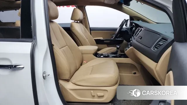 Kia The New Carnival 2020 Белый из Кореи, фото 2