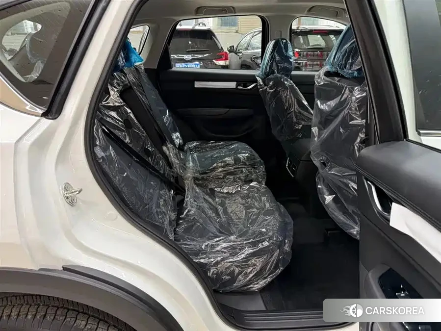 Новый Mazda CX-5 2026 Белый из Китая, фото 2