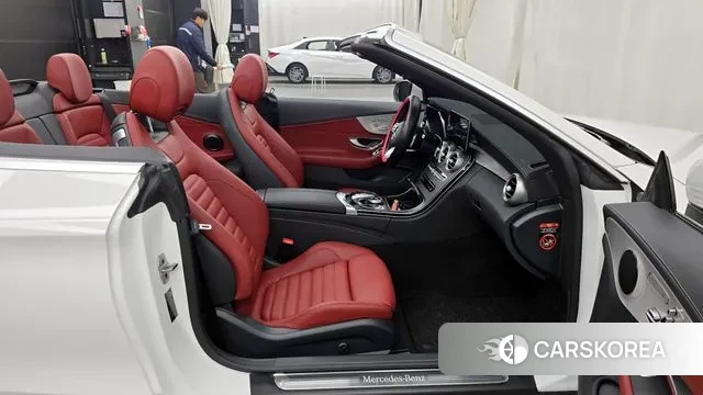 Mercedes-Benz C-Class W205 2023 Белый из Кореи, фото 2