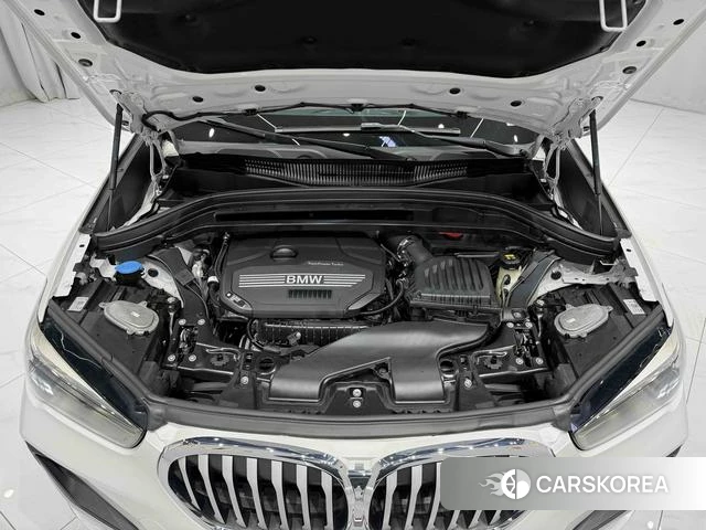 BMW X1 2022 Белый из Китая, фото 2
