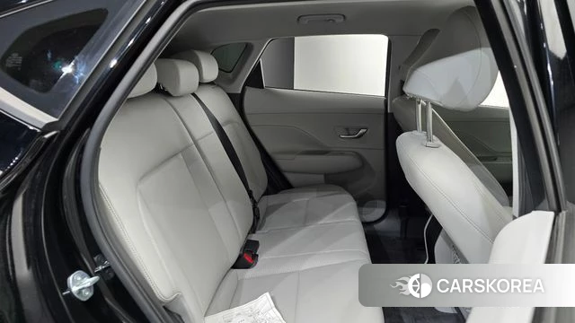 Hyundai Kona (SX2) 2023 Черный из Кореи, фото 2