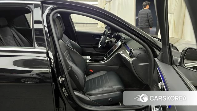 Mercedes-Benz C-Class W206 2024 Черный из Кореи, фото 2