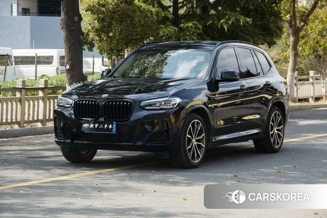 BMW X3 2022 Черный из Китая, фото 2