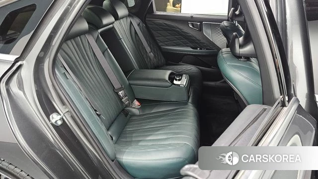 Kia K8 2023 Серый из Кореи, фото 2