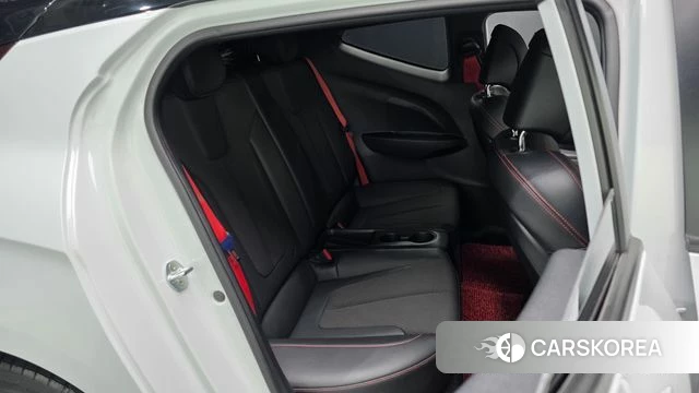 Hyundai Veloster (JS) 2018 Белый из Кореи, фото 2