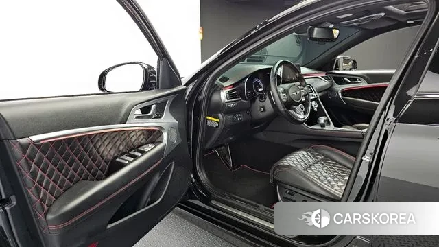 Genesis G70 2018 Черный из Кореи, фото 2