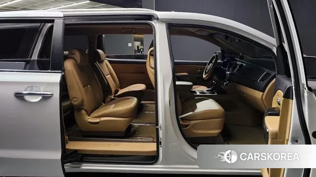 Kia The New Carnival 2018 Белый из Кореи, фото 2